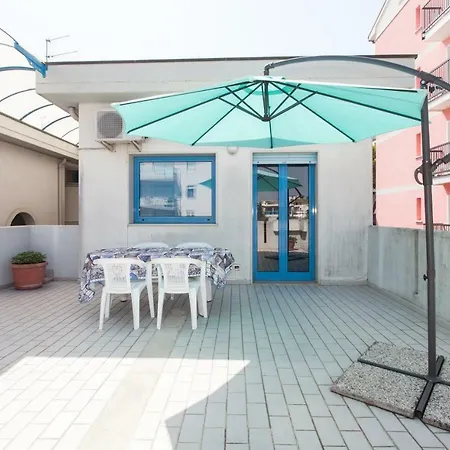 Petite Maison Lido di Jesolo Exterior photo